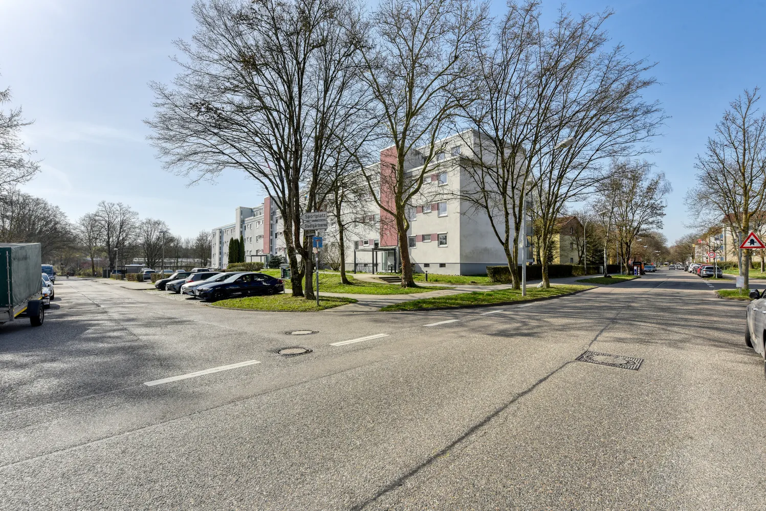 +++ 2.OG mit West-Balkon - vermietet - sanierungsbedürftig +++, Stuttgart – Bild 4