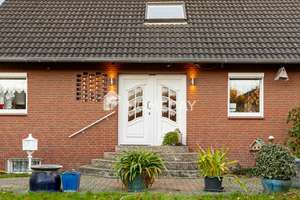 Bothfeld: Topgepflegtes EFH mit Vollkeller, Kamin, Sauna, Terrasse & Garage: Ihr neues Familienglück – Die vollständige Adresse der Immobilie erhältst du vom Anbieter., 30657 Sahlkamp, Hannover – Vorschaubild 4