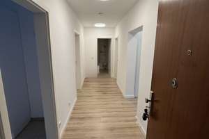 Helle 3-Zimmer Wohnung mit Balkon in Düsseldorf-Pempelfort – Kaiserstraße /, 40479 Pempelfort, Düsseldorf – Vorschaubild 4