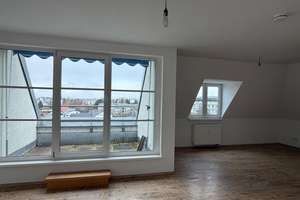 Großzügige Familienwohnung mit Dachterrasse und Gäste-WC!