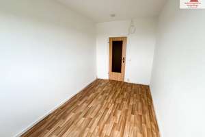3-Raum-Wohnung mit verglastem Balkon im Barbara-Uthmann-Ring - Annaberg-Buchholz! – Barbara-Uthmann-Ring 62, 9456 Annaberg-Buchholz – Vorschaubild 7