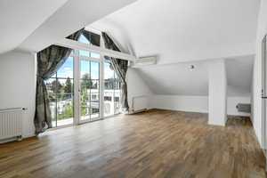 Großzügiges Wohnen: Doppelhaushälfte mit Einliegerwohnung & Garten – München – Vorschaubild 15