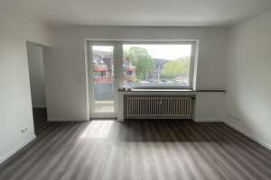 Neu renovierte Single-Wohnung mit Balkon am Schloss Horst!!!