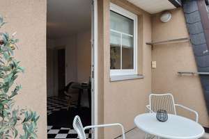 Altbau: großzügige 4-5 Zimmer Wohnung mit Balkon und viel Platz auf 115m², Provisionsfrei f. Käufer – 65929 Unterliederbach, Frankfurt am Main – Vorschaubild 3