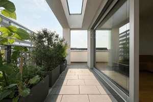 E-ESTATE ! KÖLN Braunsfeld I Penthouse I Exklusiv I Teilmöbliert I Luxusküche I Dachterrasse
