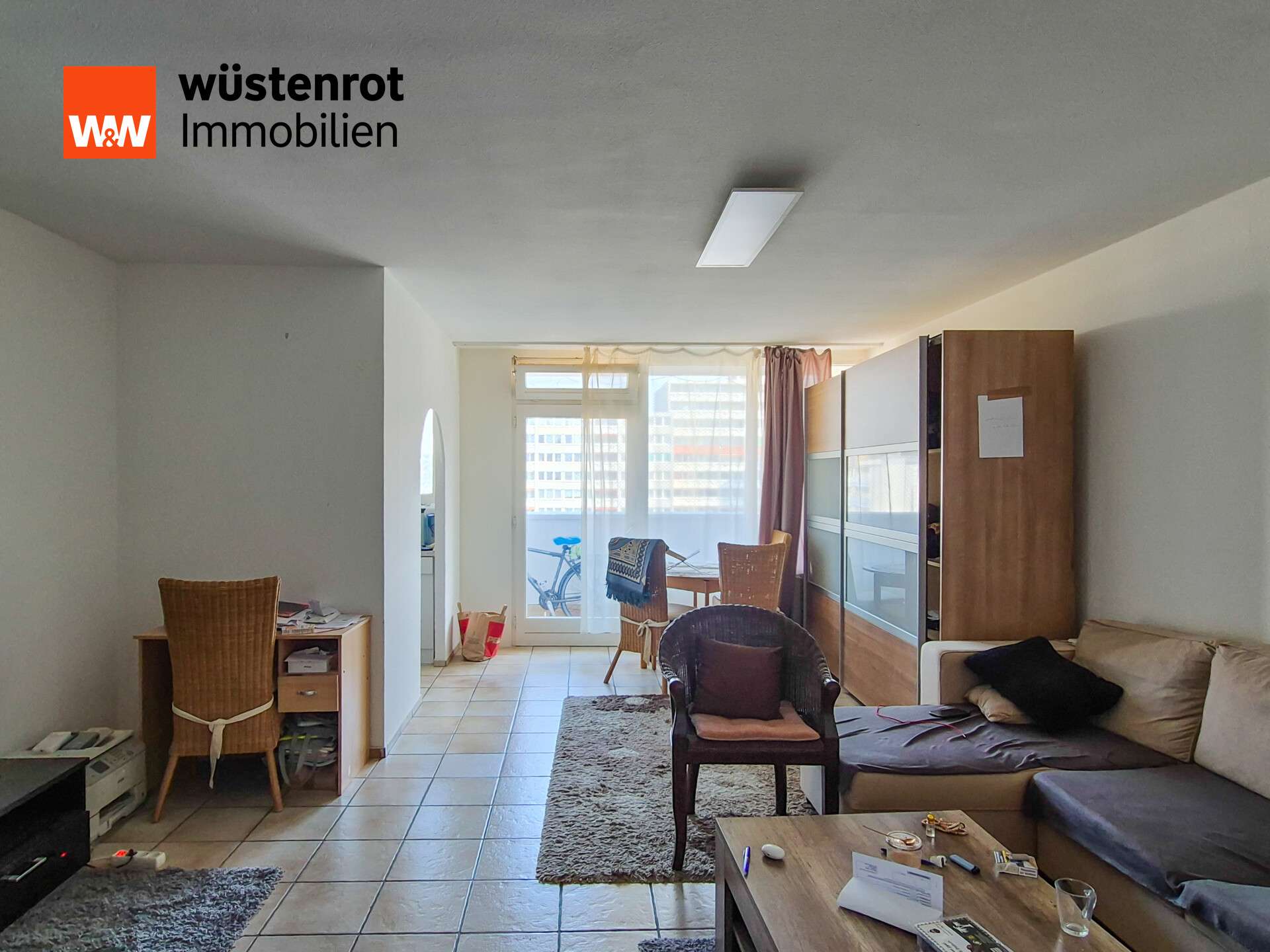 Immobilie in Frankfurt am Main - Licht, Luft, Lage: 2-Zimmer-Wohnung mit Top-Schnitt und Balkon in Frankfurt-Nied - Bild 3