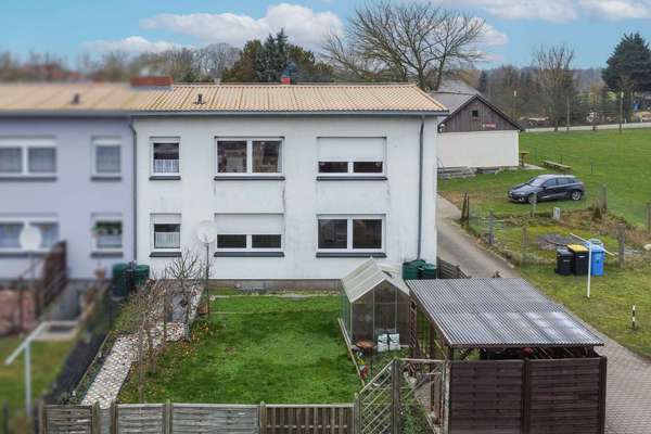 Flexibles Wohnen & Vermieten: 6-Zimmer-Reihenendhaus mit zwei Wohneinheiten nahe Güstrow