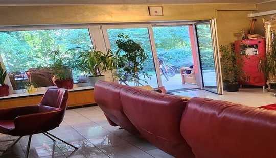 Bild von Großzügiges Mehrfamilienhaus in Bungalow-Bauweise mit Einliegerwohnung und Garten in Kelsterbach