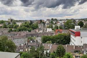 Charmante 4-Zimmer-Wohnung am Sedansberg mit Balkon & Weitblick 