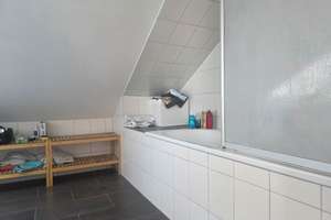 Außergewöhnliche 4-Zimmer-Maisonette mit zwei Dachterrassen – 81377 Am Waldfriedhof, München – Vorschaubild 9