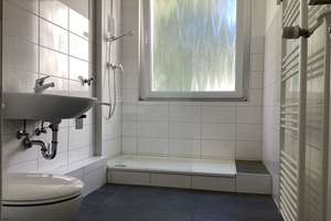 Geräumige 3-Raumwohnung mit Balkon und Blcik ins Grüne – Am Großen Wiel 3, 33609 Heepen, Bielefeld – Vorschaubild 3