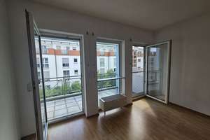 Wiesbaden-Biebrich: Stilvolle 3-Zimmer-Wohnung unweit des Rheinufers – Rheingaustraße 99a, 65203 Biebrich, Wiesbaden – Vorschaubild 4