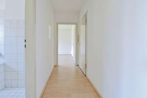 Kompakte 37,5 m² Erdgeschosswohnung – solide, lichtdurchflutet und vielseitig nutzbar – Die vollständige Adresse der Immobilie erhältst du vom Anbieter., 42651 Solingen-Mitte, Solingen – Vorschaubild 6