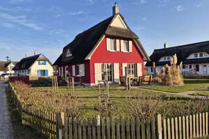 Voll möbliertes großes Reetdach-Ferienhaus  Wellnessoase in Ostseenähe & guter Vermietungsauslastung – Die vollständige Adresse der Immobilie erhältst du vom Anbieter., 23968 Zierow – Vorschaubild 2