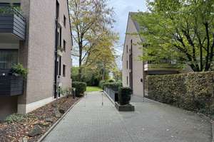 Gut geschnitten - ruhig gelegen - Blick ins Grüne mit Stellplatz in gepflegter Umgebung – Die vollständige Adresse der Immobilie erhältst du vom Anbieter., 50859 Lövenich, Köln – Vorschaubild 11