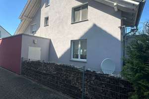 LUXURIÖSES EINFAMILIENHAUS IN BESTLAGE VON KARLSRUHE ZU VERKAUFEN – Die vollständige Adresse der Immobilie erhältst du vom Anbieter., 76149 Neureut, Karlsruhe – Vorschaubild 3