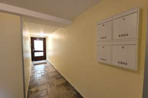 Helle 3-Zimmer-Wohnung mit Dachterrasse
Weitblick über Wuppertal inklusive – Die vollständige Adresse der Immobilie erhältst du vom Anbieter., 42285 Barmen, Wuppertal – Vorschaubild 14