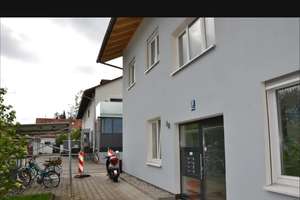 Helle 3-Zimmer Wohnung mit Süd-Balkon in München Trudering