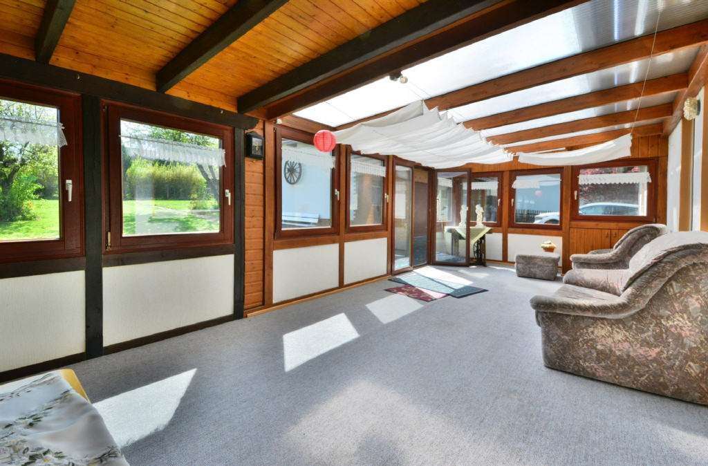 Immobilie in Wolfhagen - Einfamilienhaus mit herrlichem Garten, gute Lage Wolfhagen - Bild 9