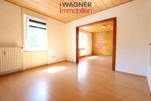 Zwei-Familienhaus mit zusätzlichem Bauplatz und viel Potential – 60437 Harheim, Frankfurt am Main – Vorschaubild 3