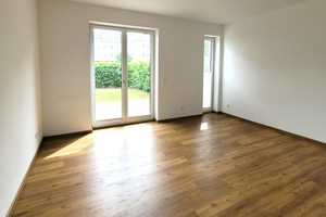 Modernes Stadthaus mit Einbauküche, Garten, Dachterrasse und Tiefgaragenstellplatz – Wolfsburg – Vorschaubild 7