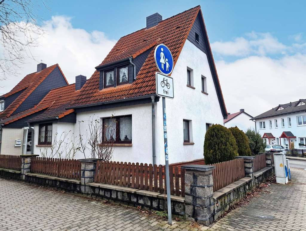 Immobilie in Köthen (Anhalt) - Kleines Einfamilienhaus-zentral gelegen. - Bild 1
