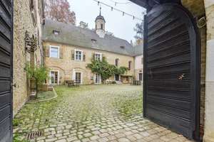 Herrschaftliches Schlossanwesen mit Parklandschaft – Die vollständige Adresse der Immobilie erhältst du vom Anbieter., 93107 Thalmassing – Vorschaubild 2