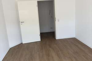 Lichtdurchflutete 3-Zimmer-Wohnung in zentraler Lage  – Hauptstraße 29, 4416 Markkleeberg – Vorschaubild 6