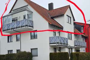 Helle 4-Zimmer-Wohnung mit Balkon und Carport Stellplatz in Nürnberg-Eibach.