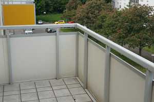 "Helle 1 Zi.-Single-WG mit schönem Balkon und neuer kleiner EBK in bevorzugter Wohnlage v Stuttgart" – Werderstr. 8, 70190 Stuttgart – Vorschaubild 1