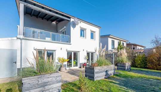 Bild von Freistehendes Haus mit viel Platz und Einliegerwohnung