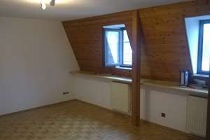 Schöne und gepflegte 2,5-Zimmer-DG-Wohnung in Bonn für 2 Personen – Borheimer Str 144, 53119 Nordstadt, Bonn – Vorschaubild 2