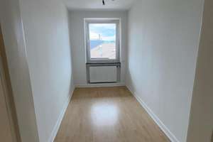 Attraktive 3-Zimmer-Wohnung mit Balkon in guter Lage von Wuppertal Barmen – Die vollständige Adresse der Immobilie erhältst du vom Anbieter., 42289 Heckinghausen, Wuppertal – Vorschaubild 6