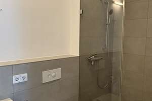 Exklusive 4-Zimmer-Whg. ca. 133 m², Sonnenbalkon, 2 Bäder, Aufzug, ruhige Rheinnähe in Plittersdorf – Die vollständige Adresse der Immobilie erhältst du vom Anbieter., 53173 Plittersdorf, Bonn – Vorschaubild 10
