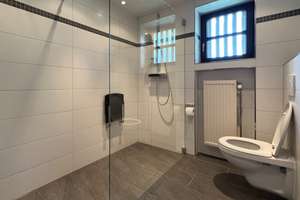 Charmantes Reihenendhaus in ruhiger Lage am Sallerner Berg – Die vollständige Adresse der Immobilie erhältst du vom Anbieter., 93057 Sallern-Gallingkofen, Regensburg – Vorschaubild 9