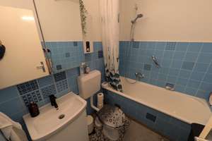 2 Zimmer KDB 48 qm / ruhige Gartenseite / gut vermietet / für Kapitalanleger – Die vollständige Adresse der Immobilie erhältst du vom Anbieter., 40591 Wersten, Düsseldorf – Vorschaubild 8