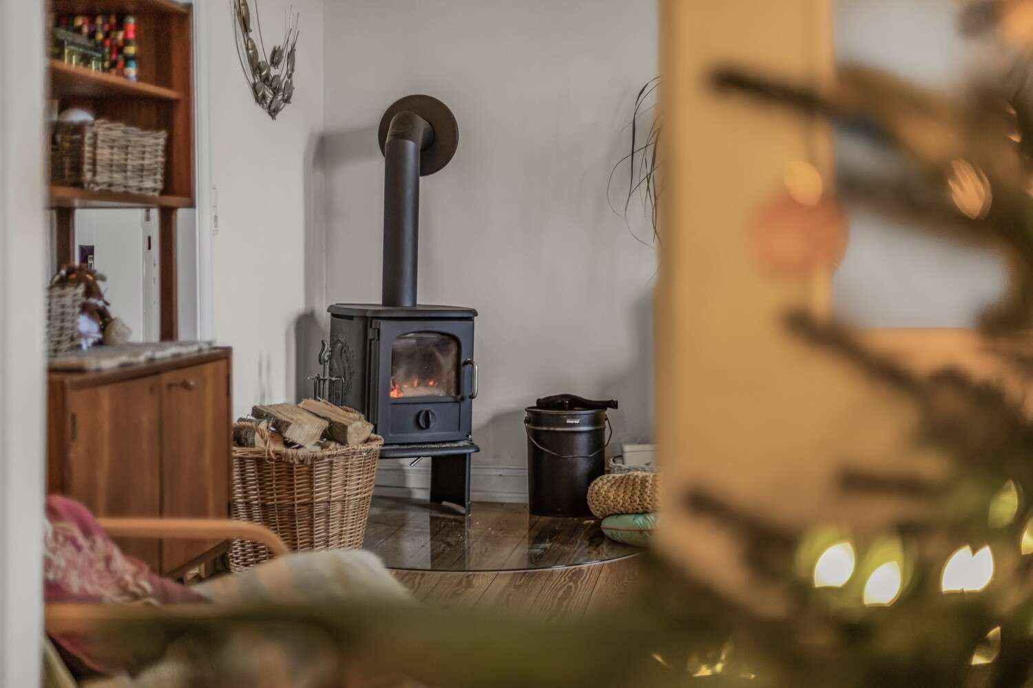 Immobilie in Holzdorf - Charmantes Haus von 1913 mit Potenzial, Altbau mit Charakter in verkehrsgünstiger Lage - Bild 7