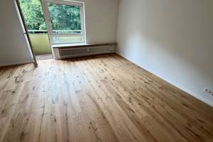 Erstbezug nach Komplettsanierung: 1-Zimmer-Wohnung mit Designer-Schreinerausbau – Greinerberg 8, 81371 Thalkirchen, München – Vorschaubild 3