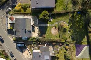 Bernkastel-Kues: Besonderes Anwesen mit parkähnlichem Garten – Die vollständige Adresse der Immobilie erhältst du vom Anbieter., 54470 Bernkastel-Kues – Vorschaubild 13