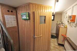 Einfamilienhaus auf großem Grund (belastet mit Wohnrecht!) – München – Vorschaubild 14