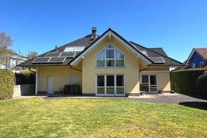 Montabaur, ernergieeffizientes Wohnhaus am Stadtrand