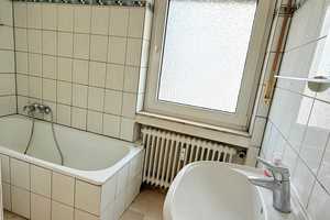 Kapitalanlage, 3 Reihenhäuser im Paket, gut vermietet, 1 Haus frei. – Frankfurt am Main – Vorschaubild 7