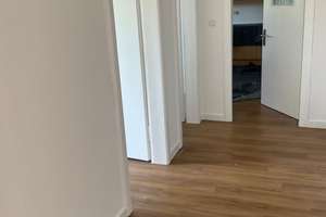 Leben im Grünen - Reiheneinfamilienhaus mit tollem Vorgarten, am Stadtrand von Paderborn – Husarenstraße 31, 33104 Schloß Neuhaus, Paderborn – Vorschaubild 3