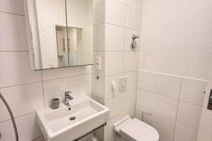 Bezugsfreies und möbliertes 1 Zimmer Apartment mit Balkon in Berlin-Kreuzberg - Provisionsfrei – Johanniterstr. 30, 10961 Kreuzberg, Berlin – Vorschaubild 30