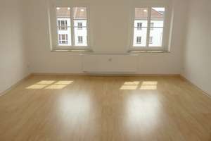 Hier fühlen sich alle wohl! - Tolle 3-Raum mit Balkon und schickem Laminat – Lutherstr. 24, 9126 Lutherviertel, Chemnitz – Vorschaubild 5