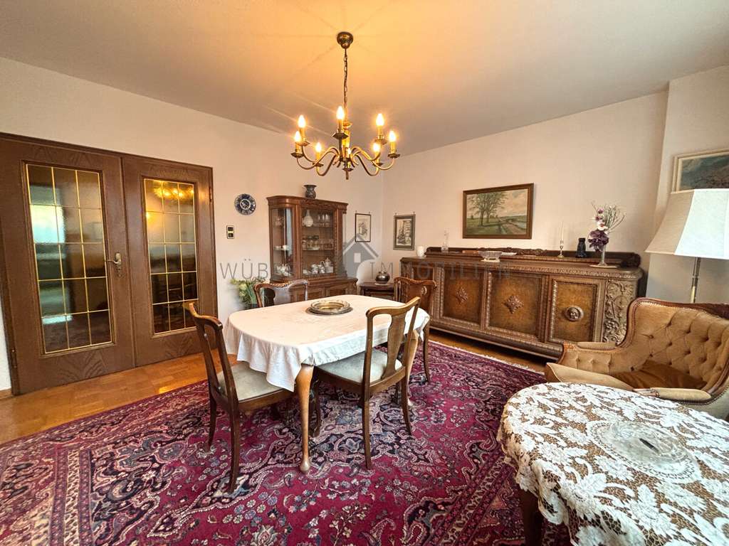 Immobilie in Emden - Wolthusen!  Sanierungsbedürftiges Einfamilienhaus in Nähe zum Ems-Jade-Kanal & Wallanlagen! - Bild 2