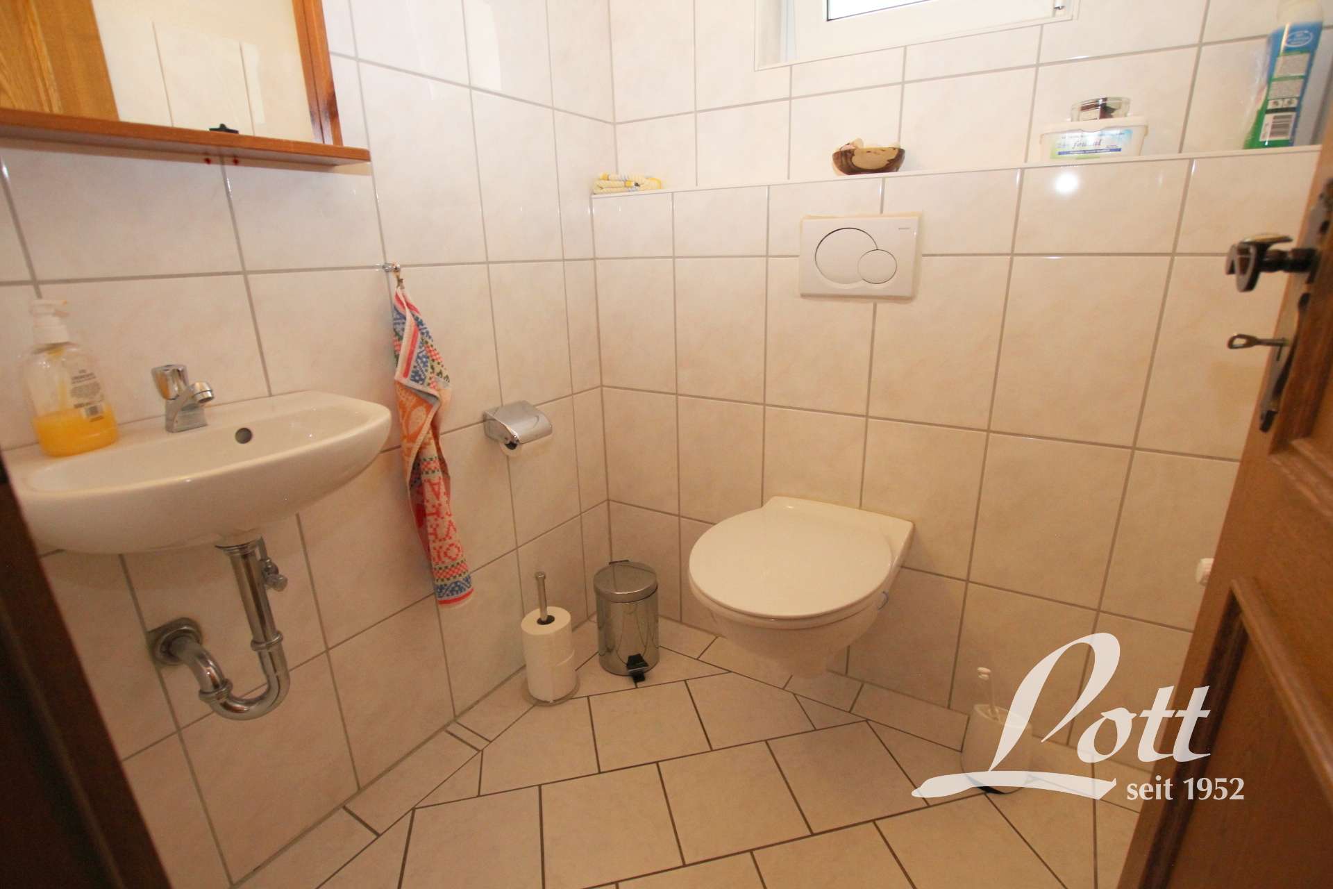 Immobilie in Rhauderfehn - +++ Viel Platz für Familie und Hobbies - energetisch saniert - Mehrgenerationen geeignet! +++ - Bild 3