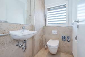 Exklusive Maisonettewohnung mit Hauscharakter und Dachterrasse in Passau – Böhmerwaldstraße 1, 94036 Haidenhof Süd, Passau – Vorschaubild 22