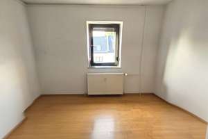 Solides Investment in Eschersheim – Wohn- und Geschäftshaus mit Entwicklungspotenzial – Die vollständige Adresse der Immobilie erhältst du vom Anbieter., 60433 Eschersheim, Frankfurt am Main – Vorschaubild 16