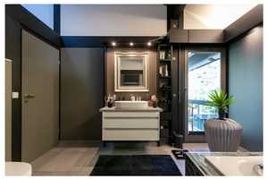 Property thumbnail 17